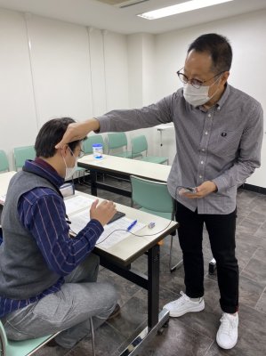眼鏡技術専門学校　後期 補聴器授業
