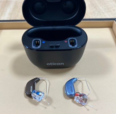 補聴器　じぶんセンサー搭載